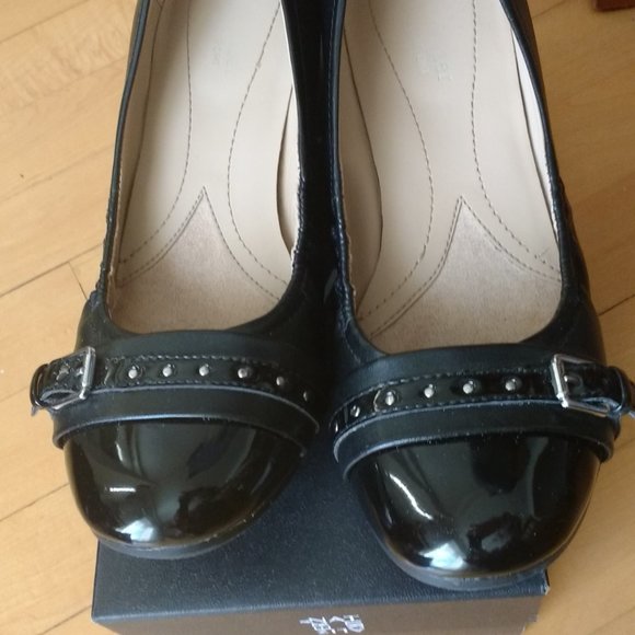 Black Naturalizer wedge shoes - Picture 8 of 8